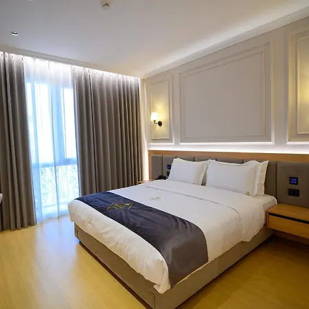 Hotel Holiday Hotel